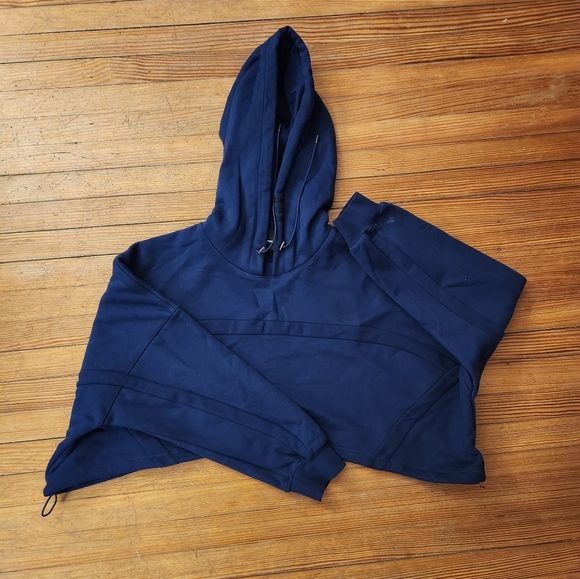 IVY PARK X ADIDAS Cropped sweatshirt size L - Picture 3 of 3